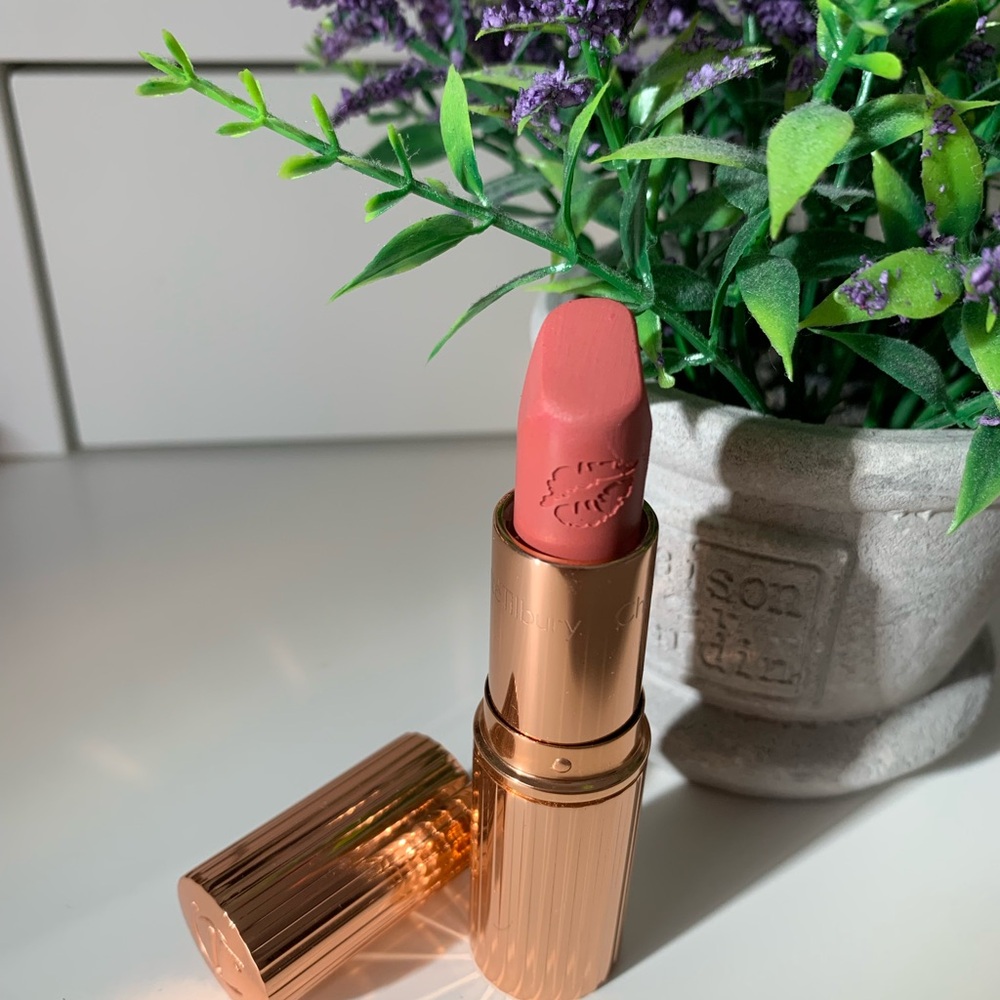 Charlotte Tilbury Kidman’s Kiss